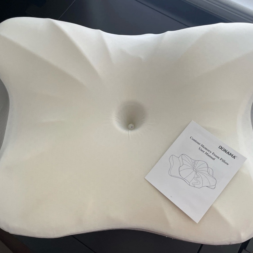 White Memory Foam Pillow